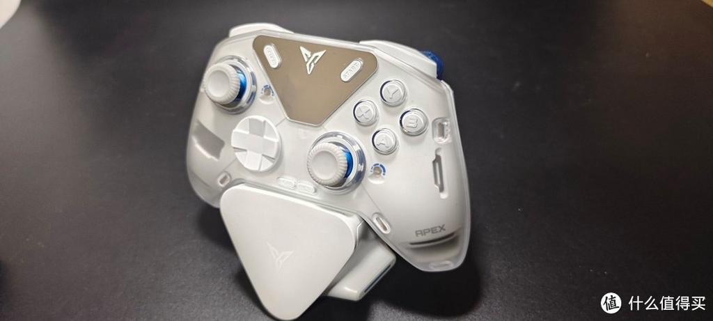 ps4和xbox手柄哪个舒服